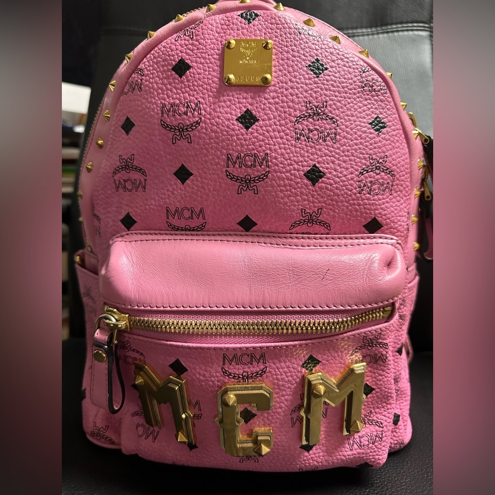 MCM PINK BACKPACK GIVEAWAY SALE